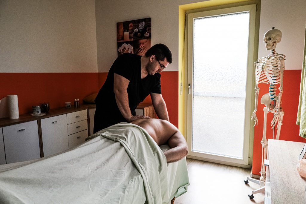 Bernds-Heilmassage-Leibnitz-Massage-Leibnitz-Heilmassage-Leibnitz-Lymphdrainage-Leibnitz-Massagestudio-1